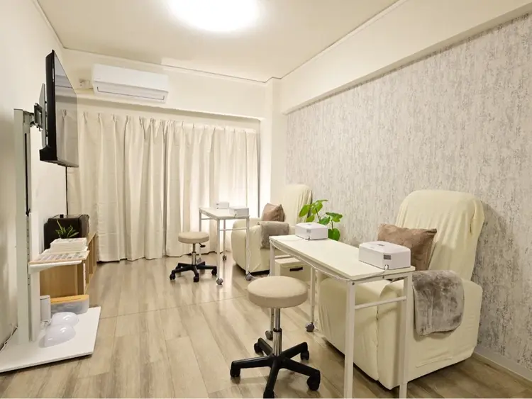 Nailsalon Robereiaの内観・外観1