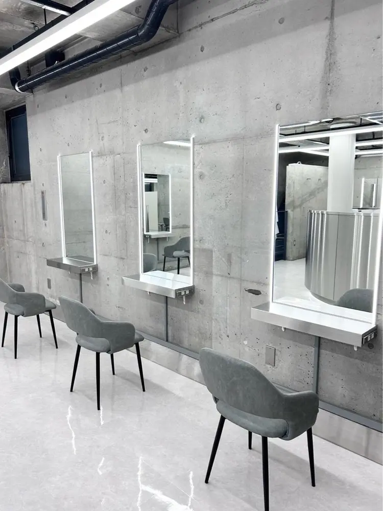 CYM【シィム】の内観・外観1