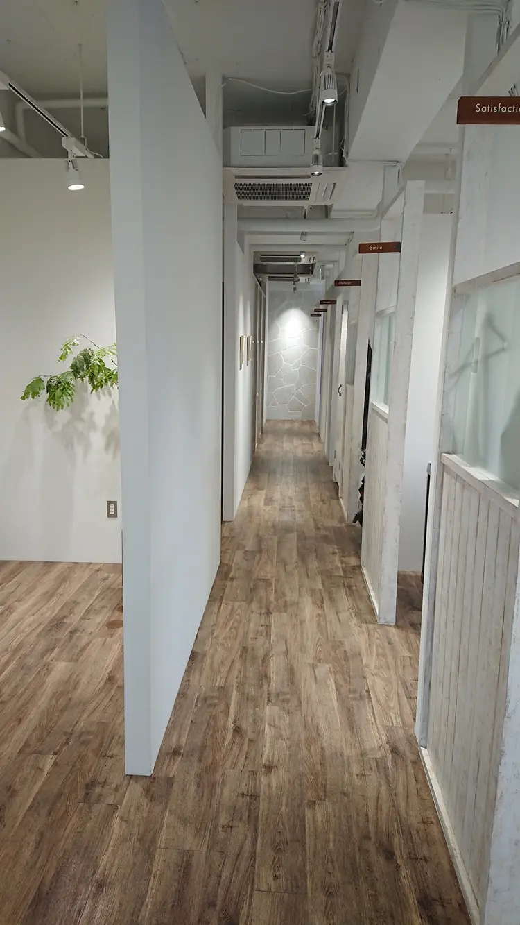 GO TODAY SHAiRE SALON 横須賀の内観・外観3