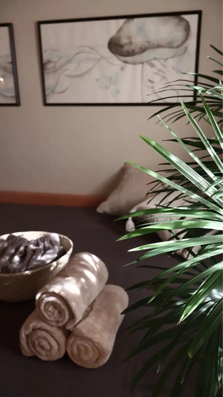 LUX AURAの内観・外観1