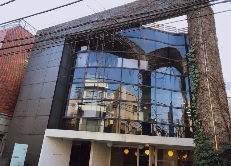 FILMSの内観・外観2