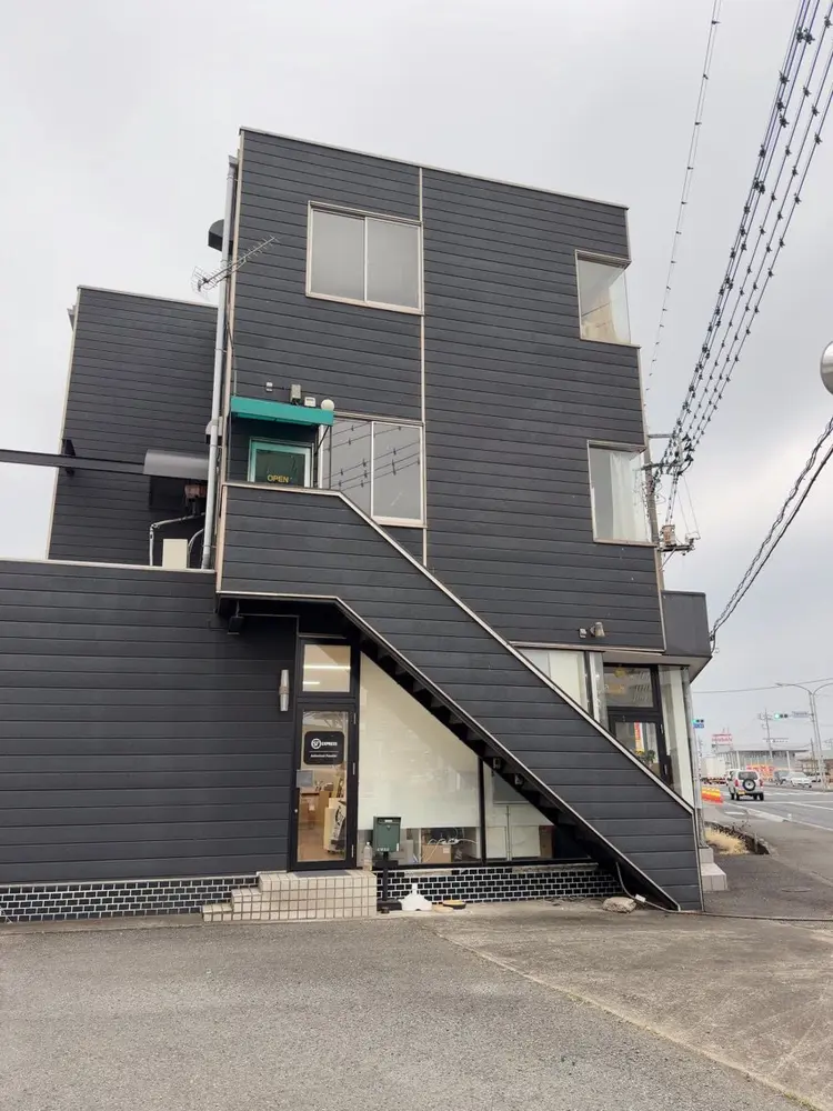 Julyネイルサロンの内観・外観3