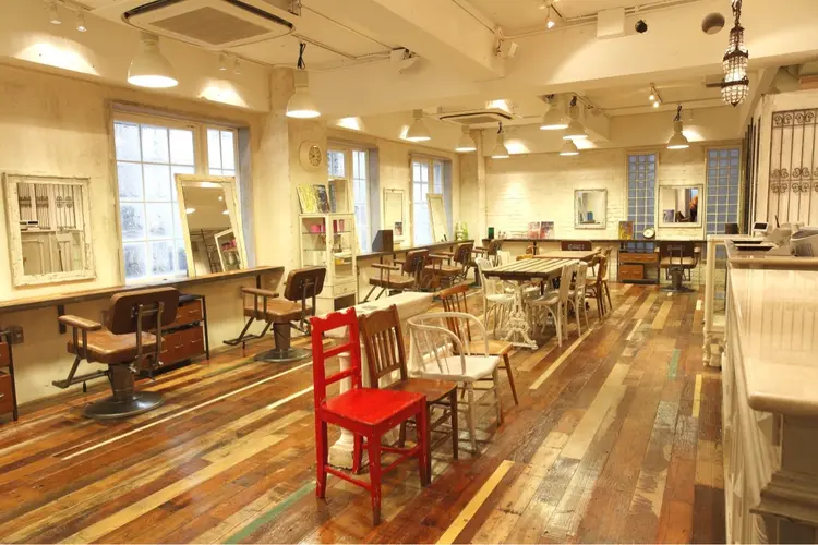 MINX青山店の内観・外観1