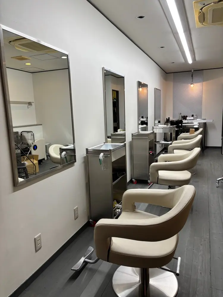 ミミトモリトの内観・外観2