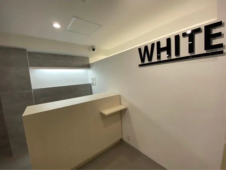 _WHITEの内観・外観2