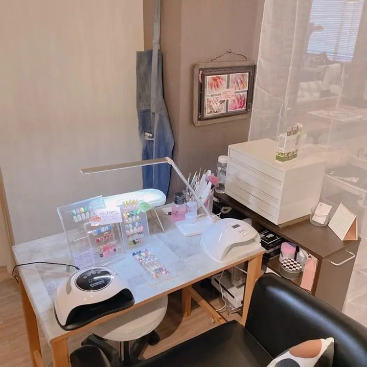 Jewels nail lily 白楽の内観・外観2