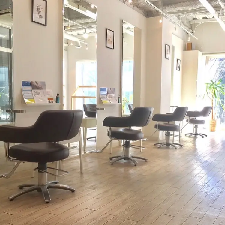 XES-TAの内観・外観1