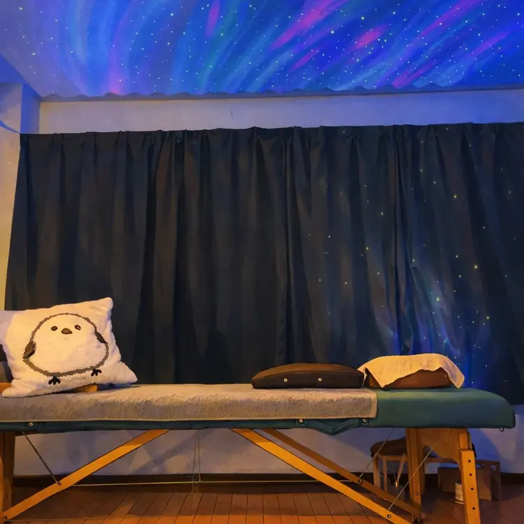 リラクゼーションサロン Fleuve ～フルーヴ～の内観・外観1