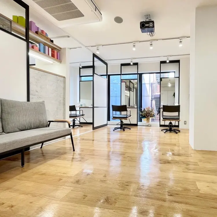 Lian Tokyoの内観・外観2