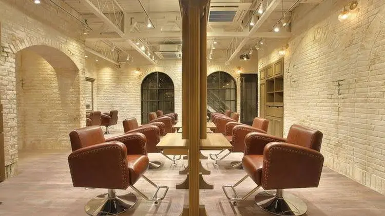 elto烏丸店の内観・外観2