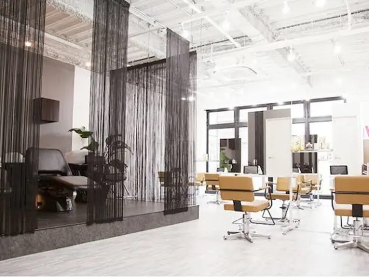 CIELの内観・外観2