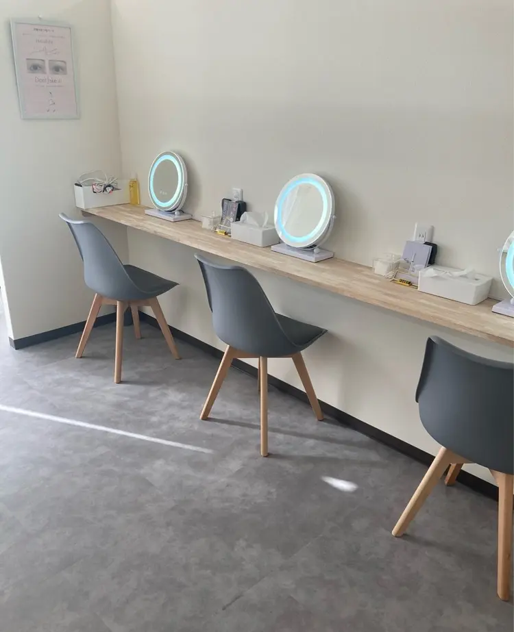 EYE405の内観・外観2