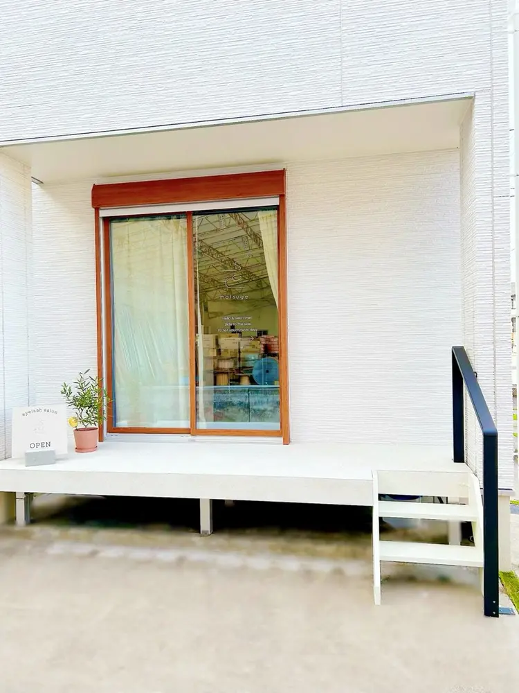 SOLの内観・外観3