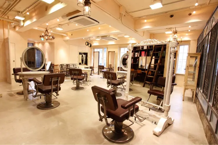 MINX青山店の内観・外観2