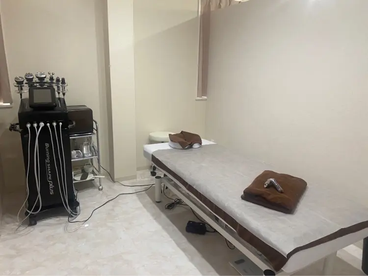 ALANROUGEの内観・外観3