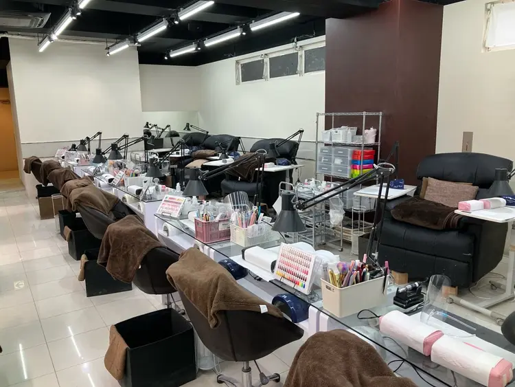 MAXKELLY神戸店の内観・外観3