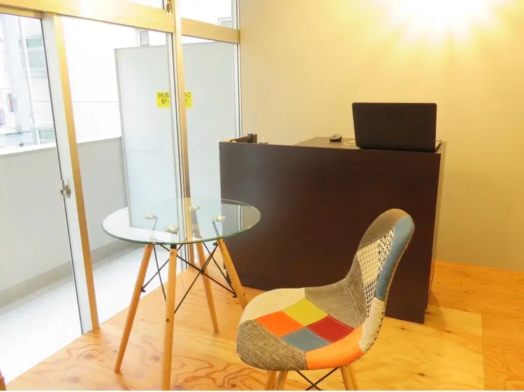 Nail & 高速脱毛 avenir【アヴニール】の内観・外観1