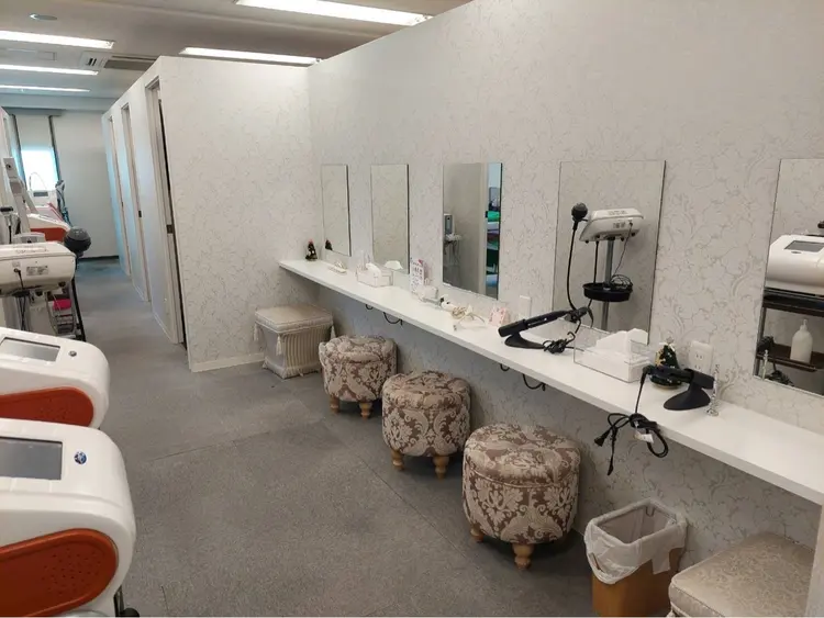 aim  Beauty Salon  町田店の内観・外観2