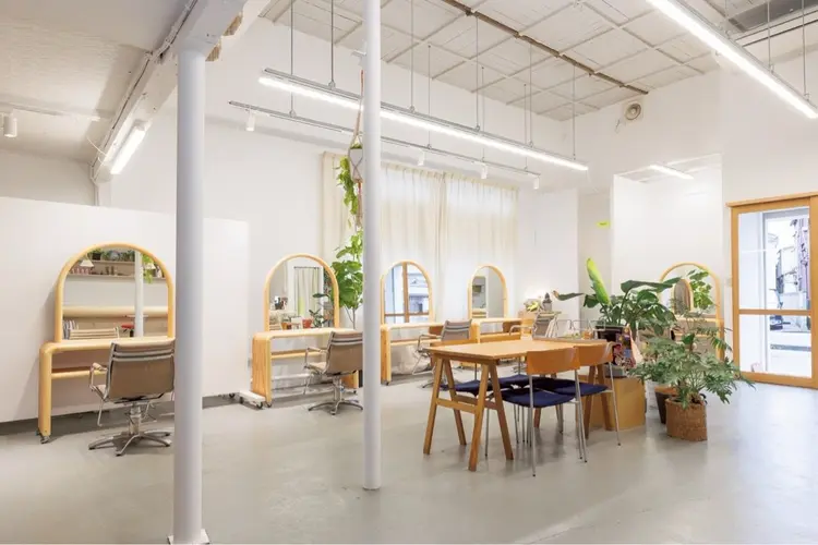 HIの内観・外観2