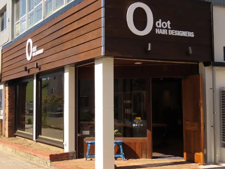 O.hair designersの内観・外観1