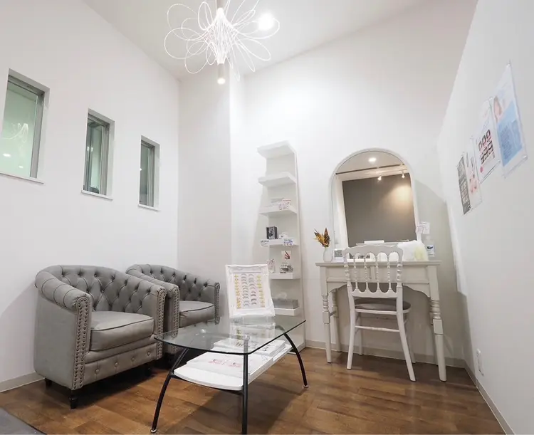 salon emuの内観・外観1