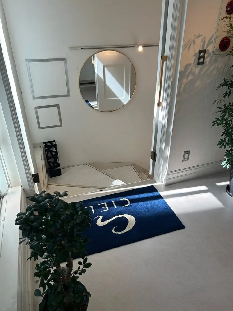 CIEL大名店 Aujua認定サロン【シエル】の内観・外観1