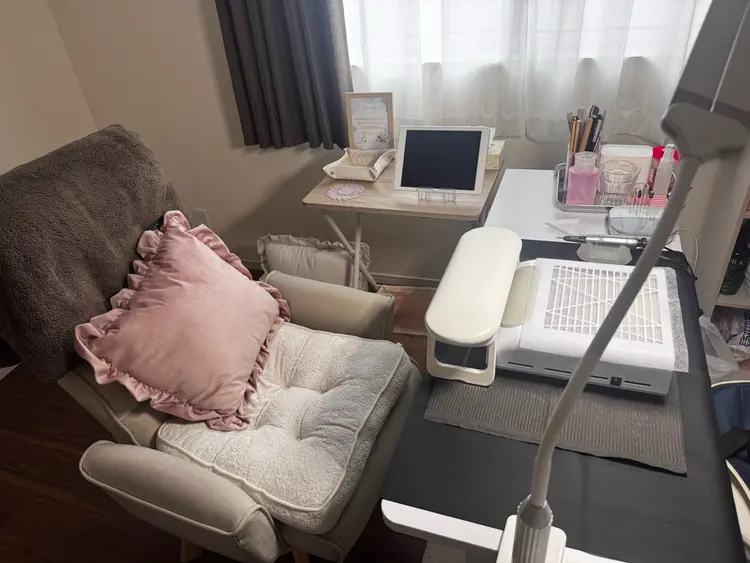 dD.nailsの内観・外観1