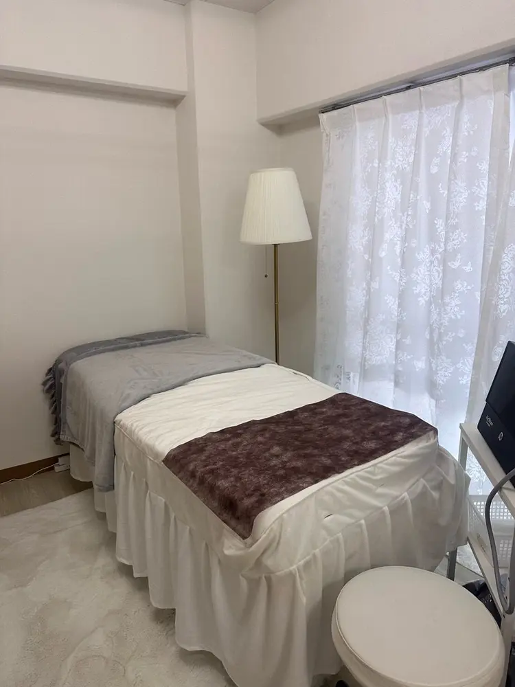 看護師が施術する美容サロン「ナスサロ」の内観・外観1