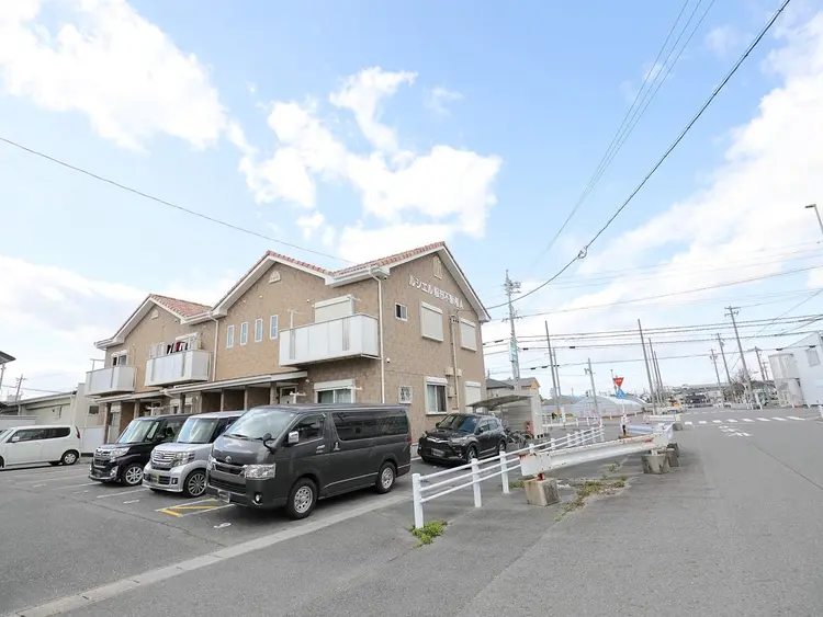 毛穴専門サロンLatieleの内観・外観3