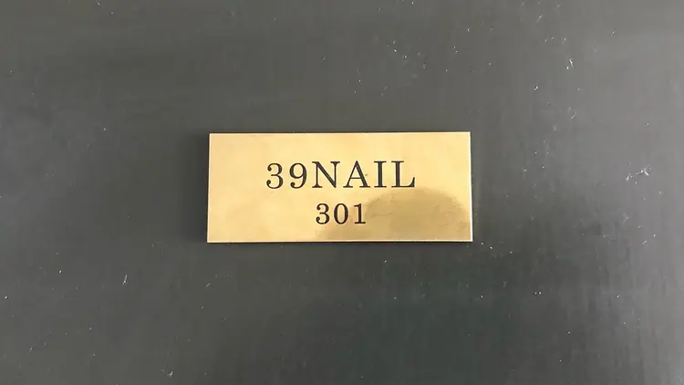 39nailの内観・外観2