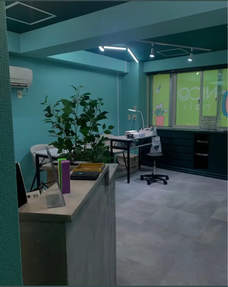 ニコネイル下北沢の内観・外観1