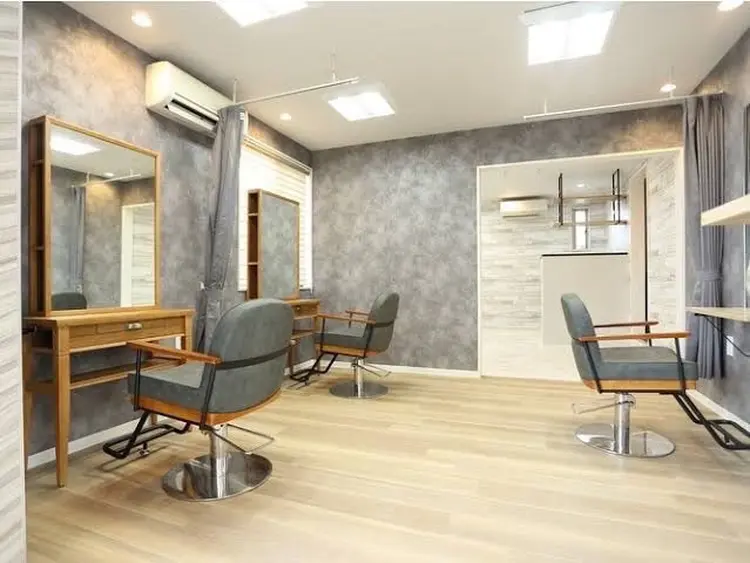 TELA HAIR 君津店の内観・外観2