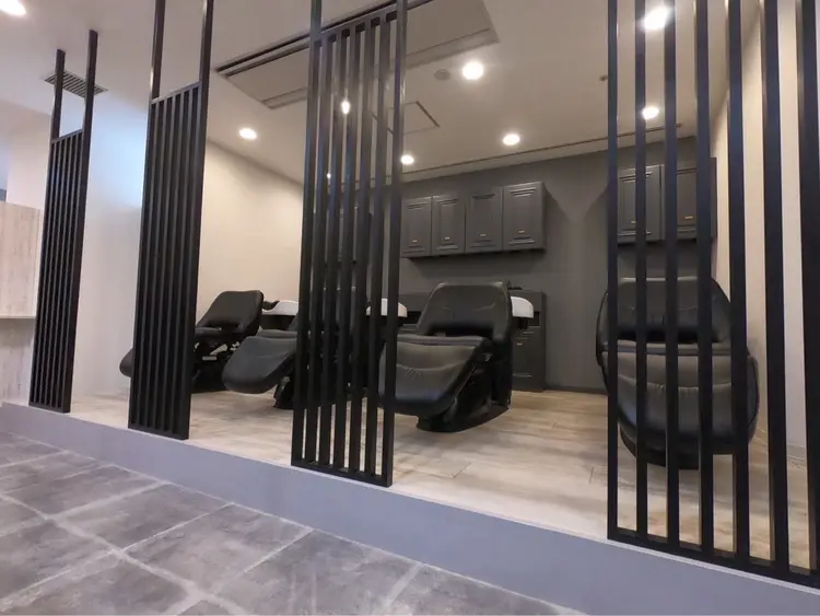 𝗕𝗼𝗻𝗵𝗲𝘂𝗿西梅田の内観・外観1