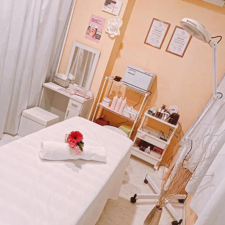 beautysalon  DiAViMの内観・外観2