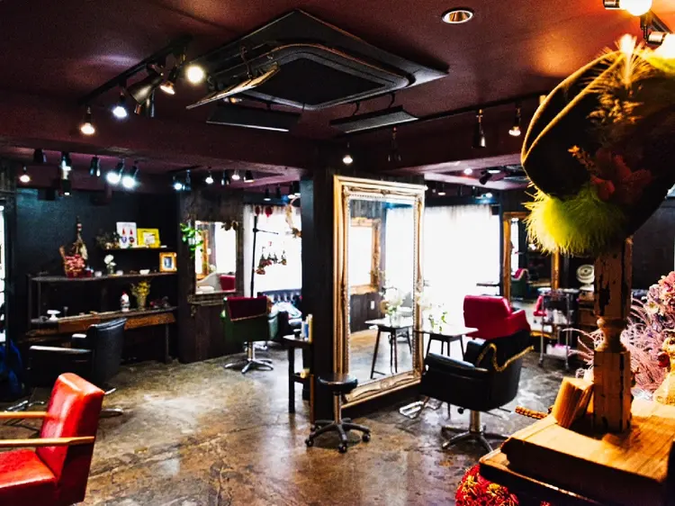 Armoireの内観・外観3