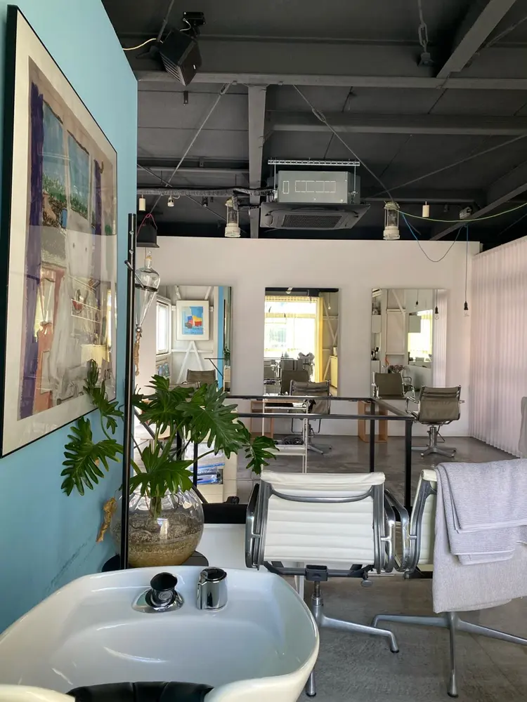 &72『アンドナナジュウニ』の内観・外観3