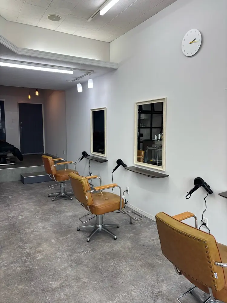 IOの内観・外観2