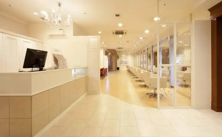 ラシェンテ宝塚の内観・外観1