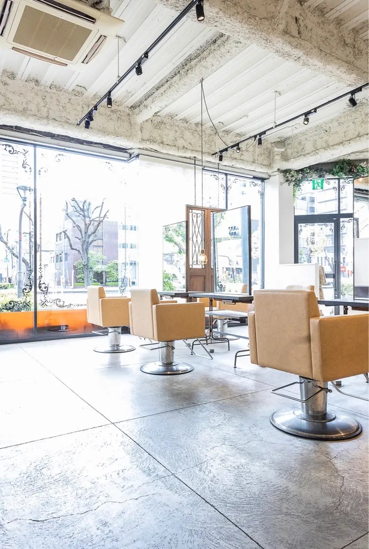 アルシュ 南堀江店の内観・外観1