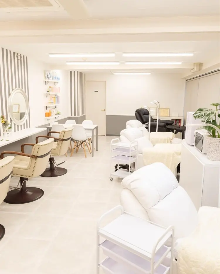 ジャパンアイリストカレッジの内観・外観1