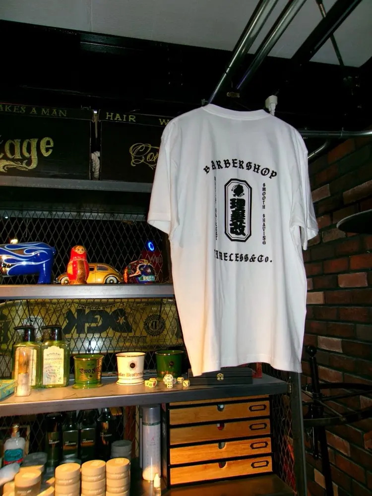 HAIR WORK SHOP TIMELESSの内観・外観1