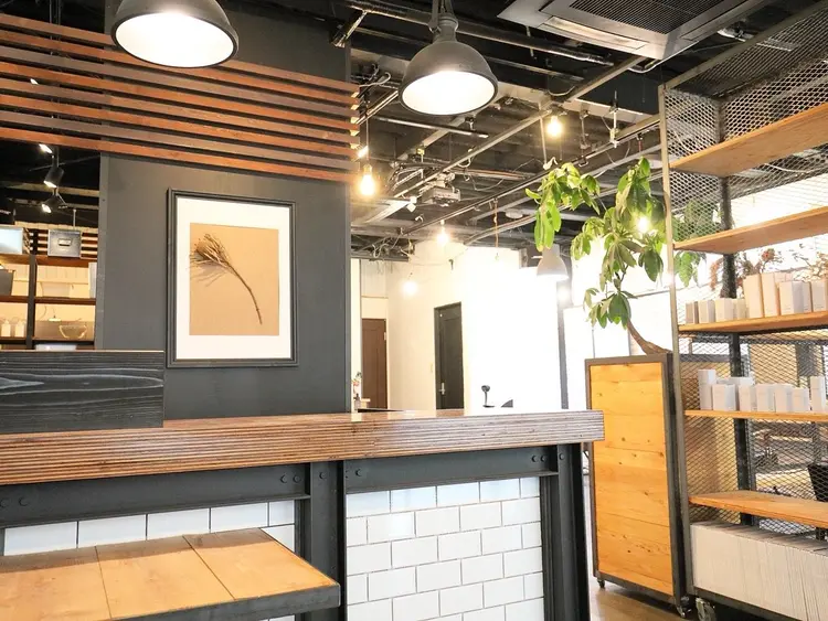 Avis Hair Worksの内観・外観3