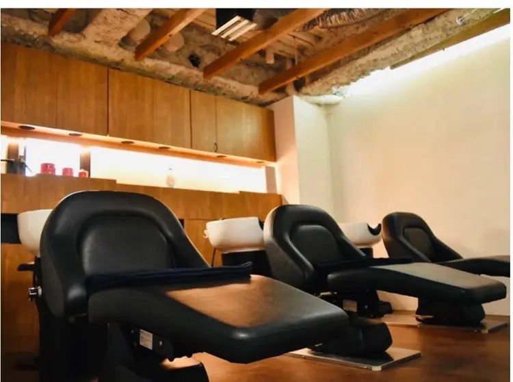 NOCTURNE  HAIR CRAFTの内観・外観2