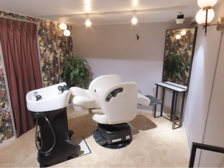 毛の専門店BALDER.の内観・外観2