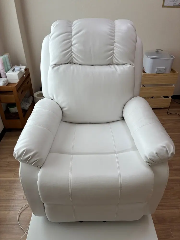 ROBUSTの内観・外観2