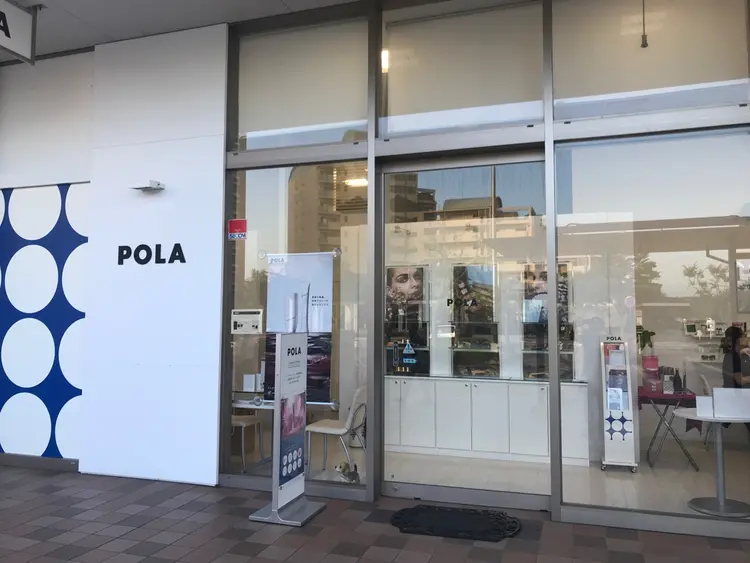ポーラ ザ ビューティ 西神南駅前店の内観・外観1