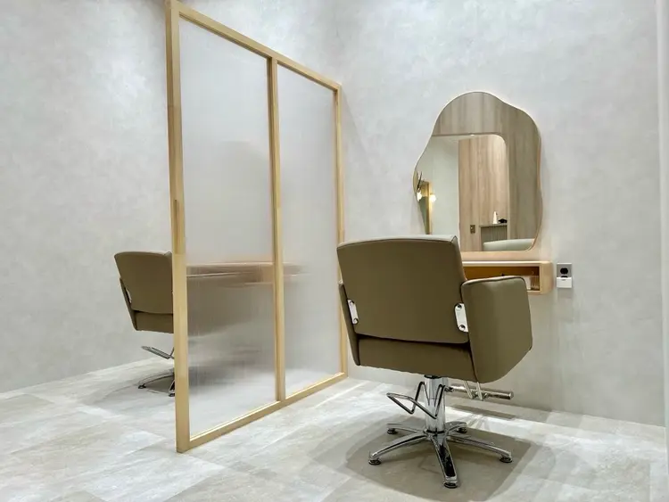 Zina 十条店の内観・外観2