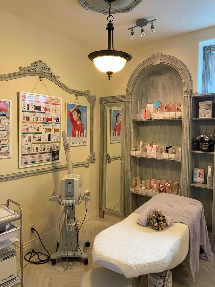 メナードフェイシャルサロン東近江ミツヤの内観・外観3