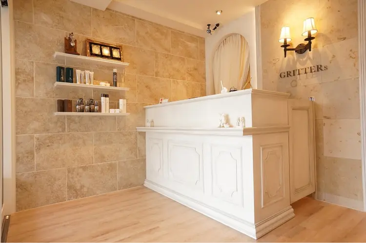 GRITTERsの内観・外観1