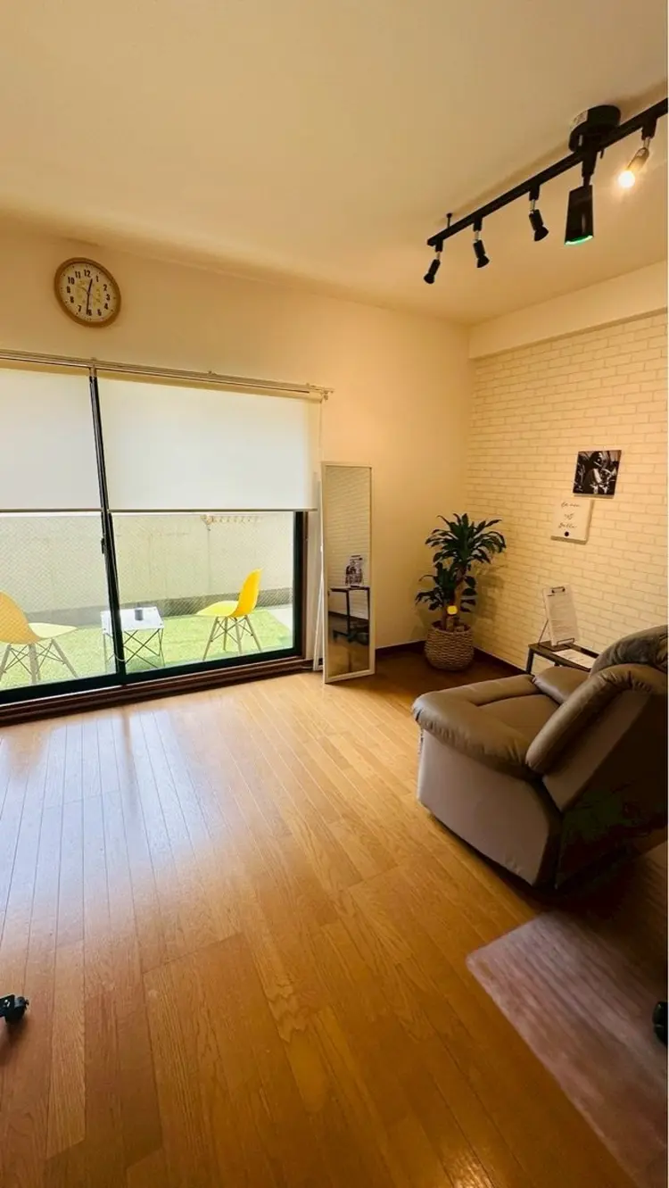 メンズ眉毛サロン　dioの内観・外観1